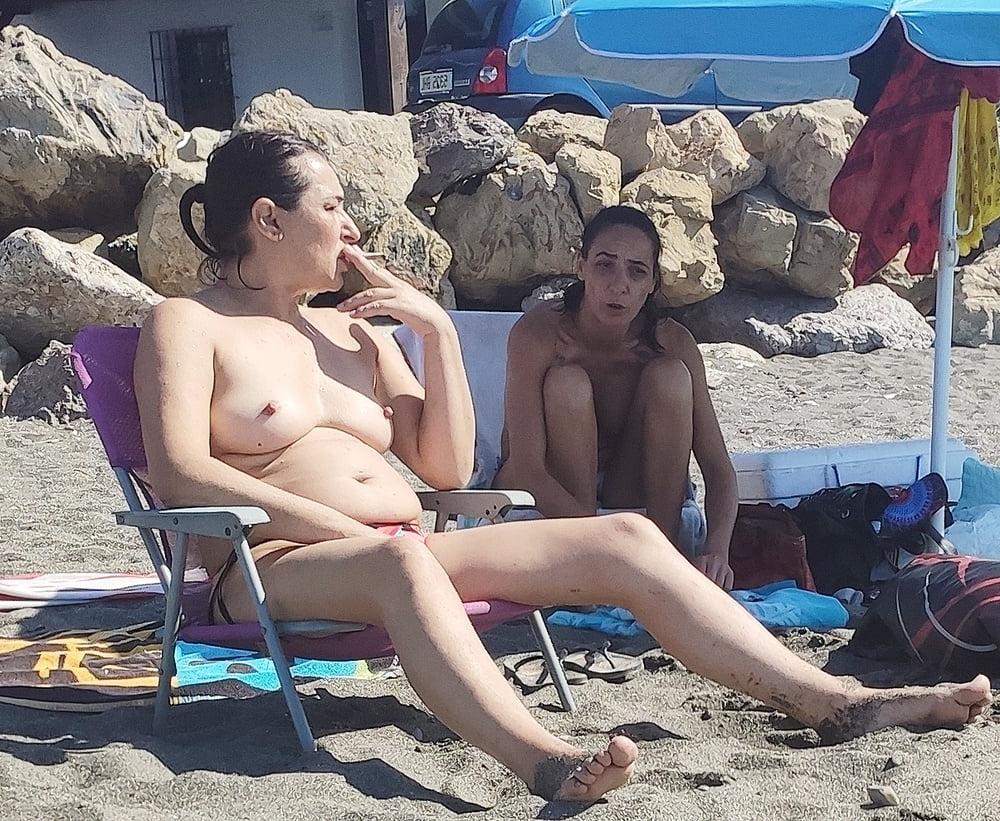 25P First 2020 nudist beach Day