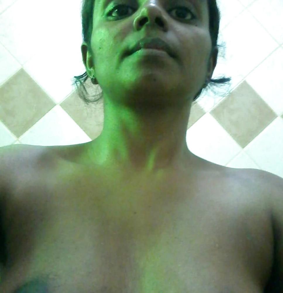 14P nude 1
