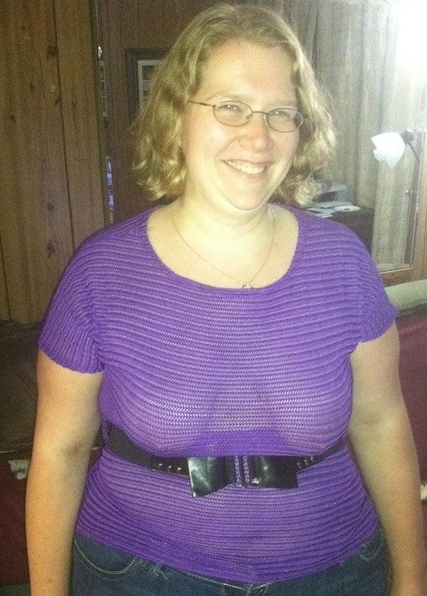 25P Random saggy tits