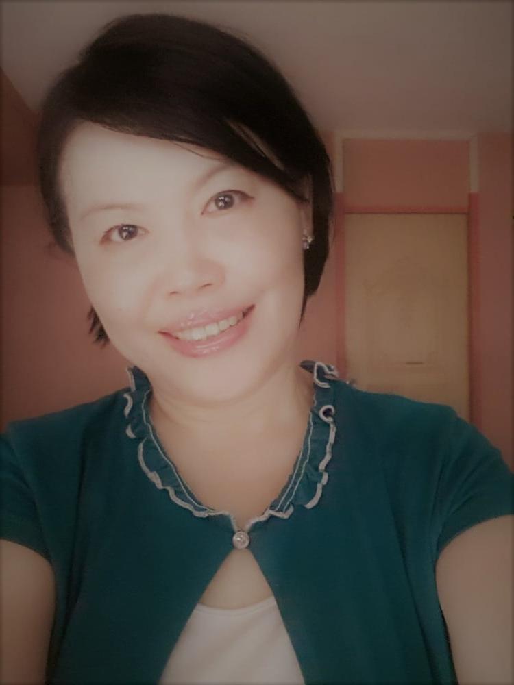25P Sexy Asian Milf