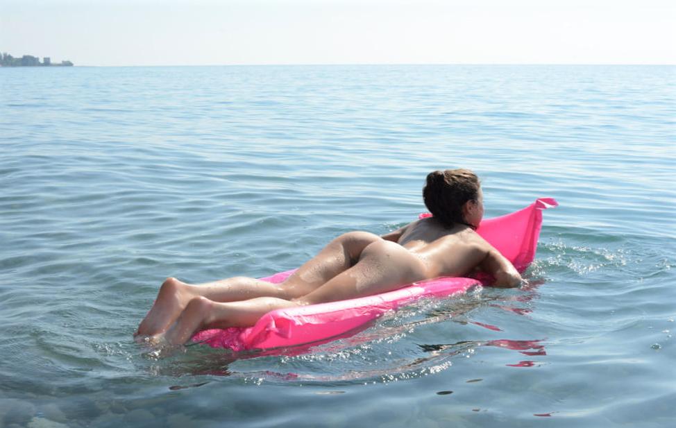 11P NENSI OUR NUDE BEACH DATE