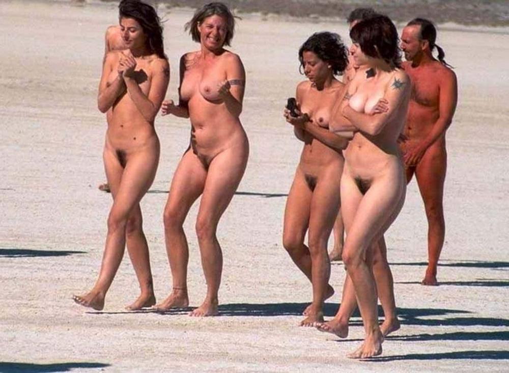 24P NUDE BEACHES