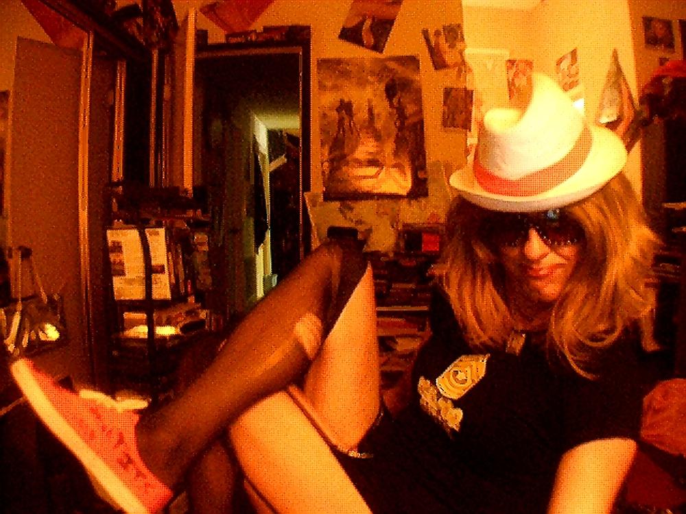 25P Sneakers & Heels