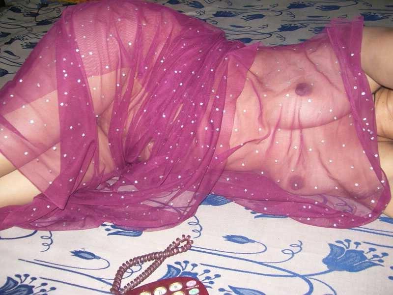 12P My Aunt nude body