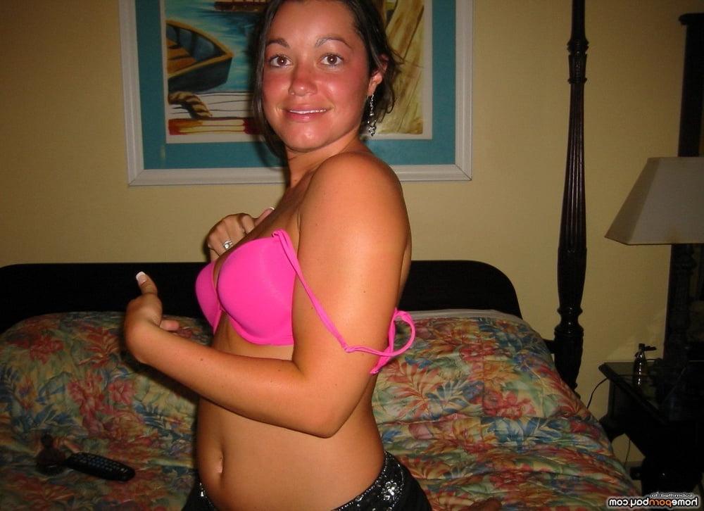 25P Black Haired Southern Mississippi College Coed With Nice Ass