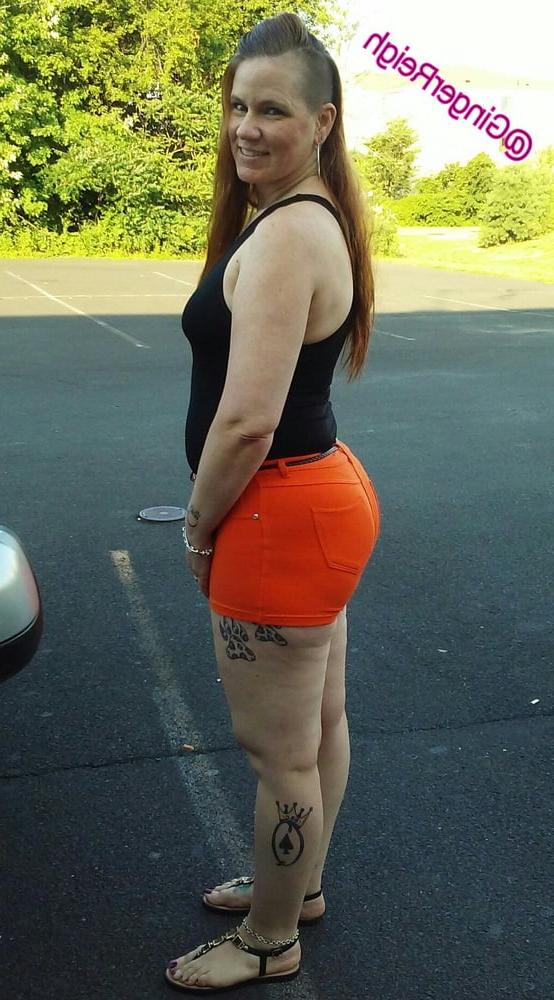 25P Tattooed QOS owned white wives