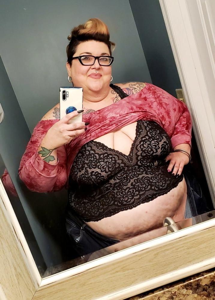 25P Older and hot 161 (No nude selfies)