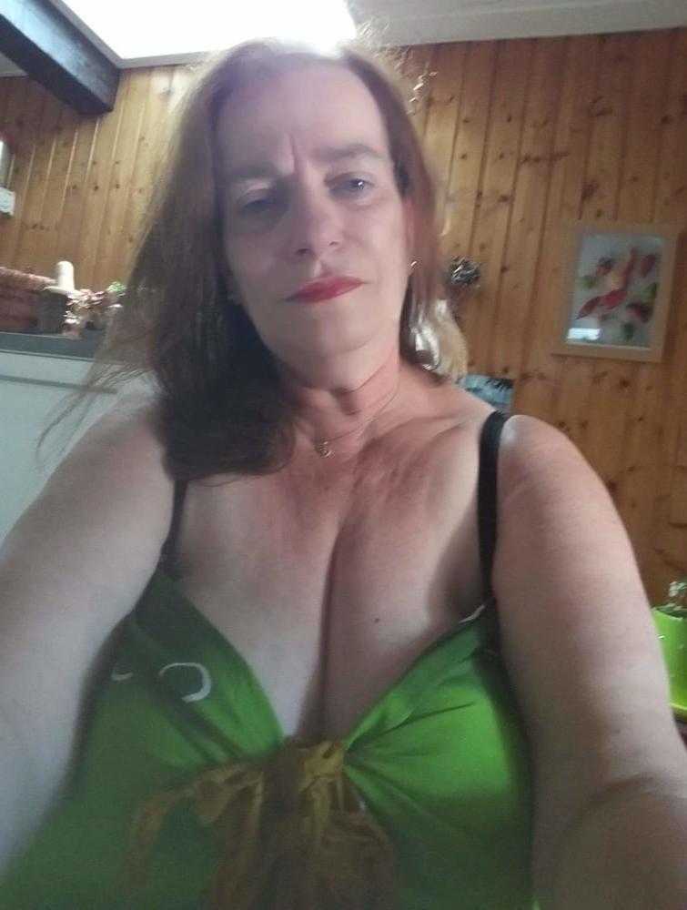 25P Older and hot 161 (No nude selfies)