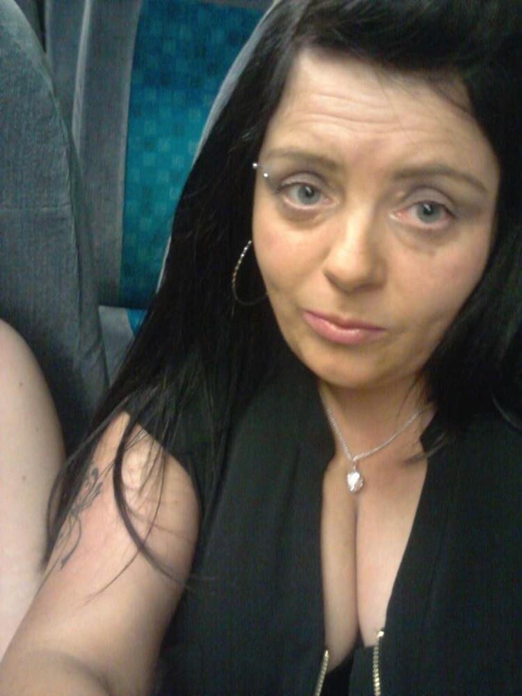 25P Older and hot 161 (No nude selfies)