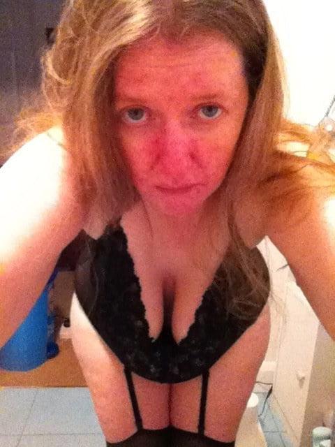 25P Older and hot 161 (No nude selfies)
