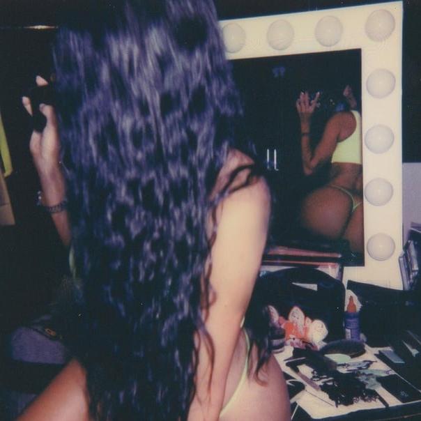 25P Kim Kardashian Nude