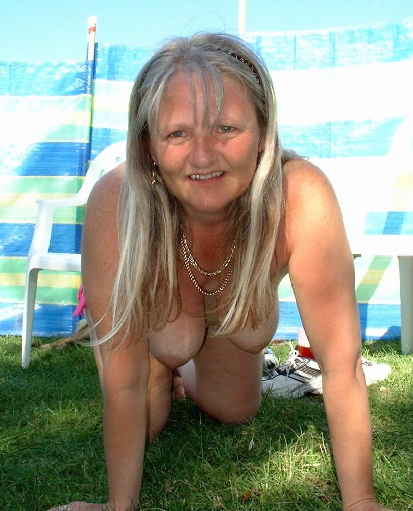 25P Spectacular Saggy Tits   96
