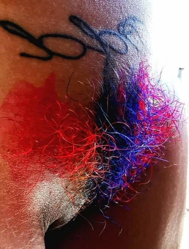 20P Busty Asian with  Colorful Dyed Bush 1