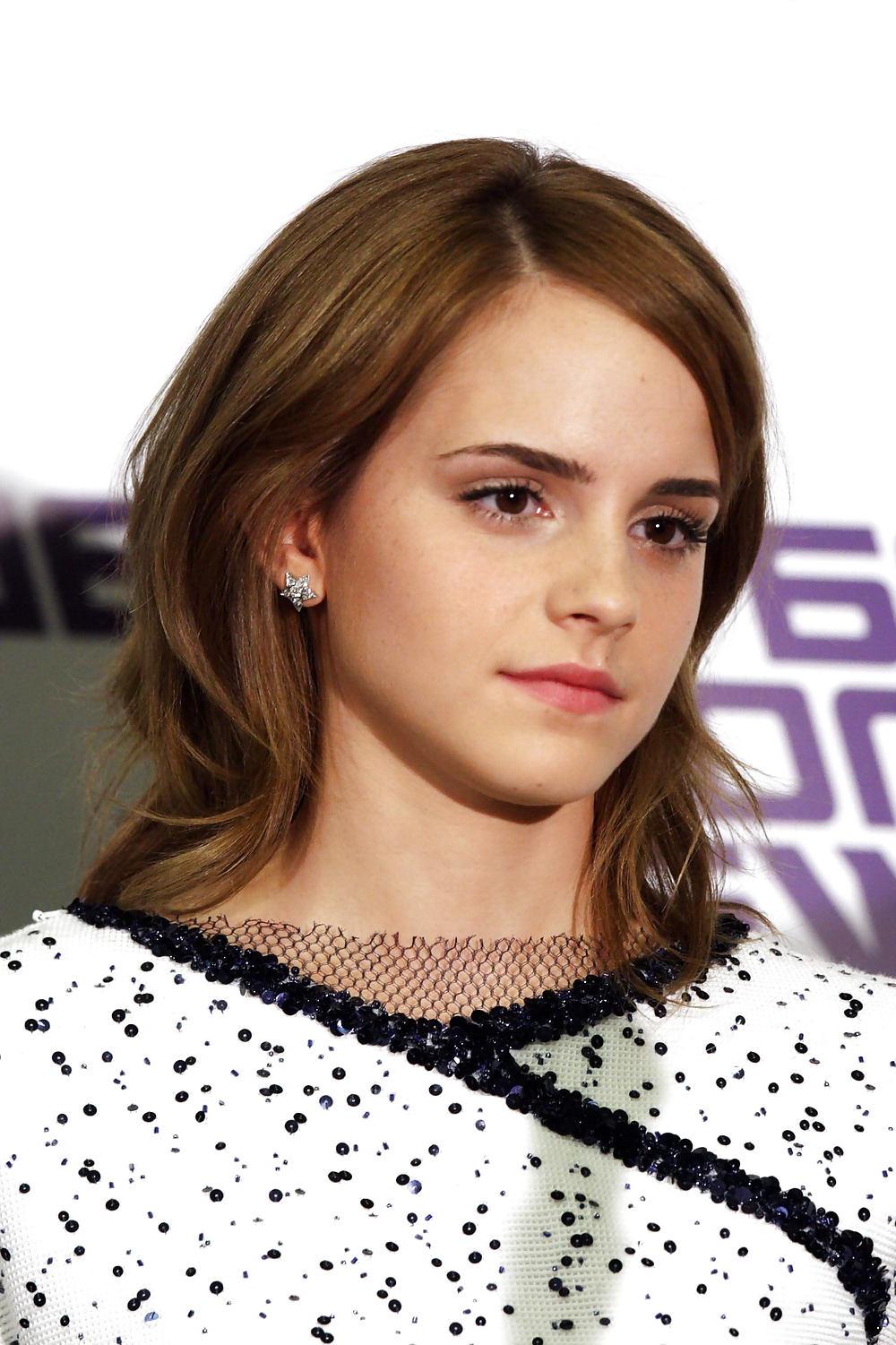 10P Wanking favourites: More sexy Emma Watson