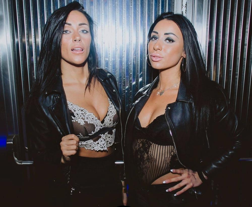20P Girls partying in club - Paris #97
