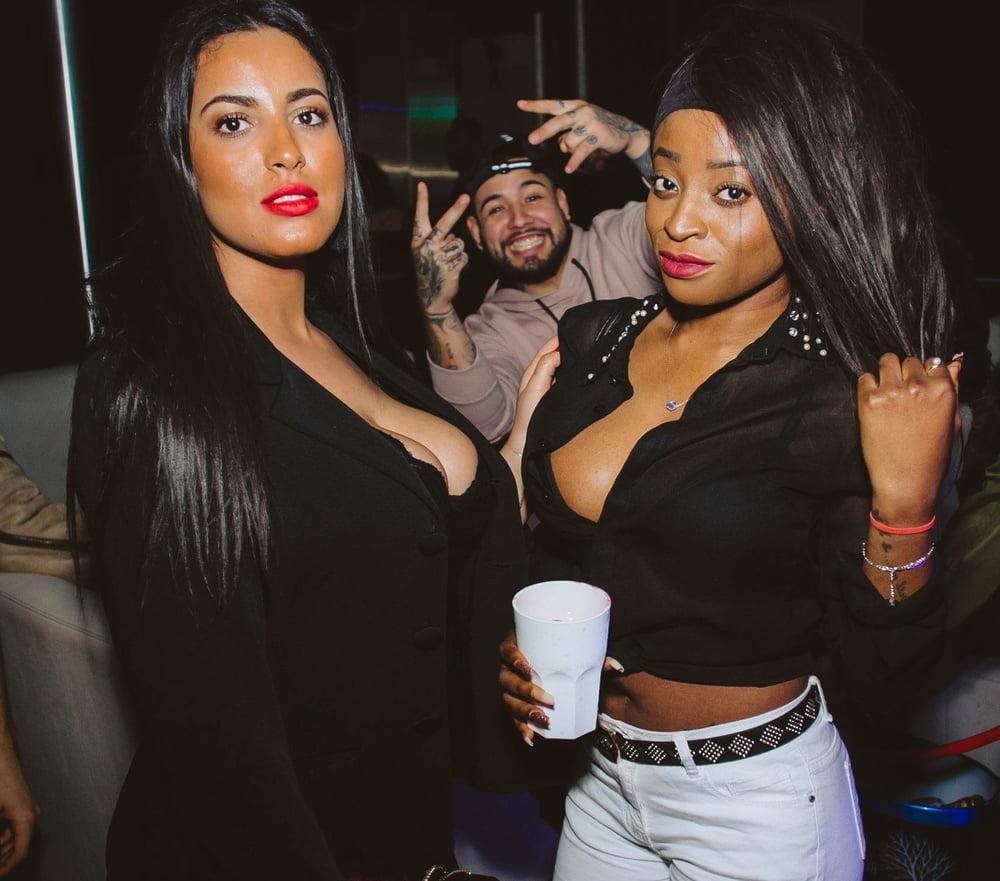20P Girls partying in club - Paris #97