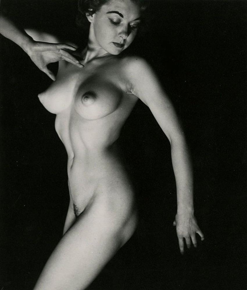 25P Black &amp; White 138