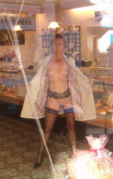 20P exhibition outdoor nudist 80