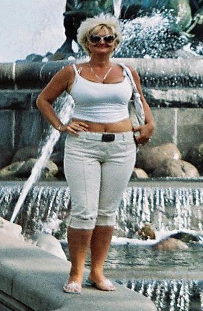 25P White top