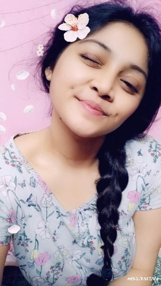 25P bangladeshi Daffodil University Srabontee nude pics