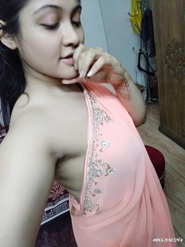 25P bangladeshi Daffodil University Srabontee nude pics