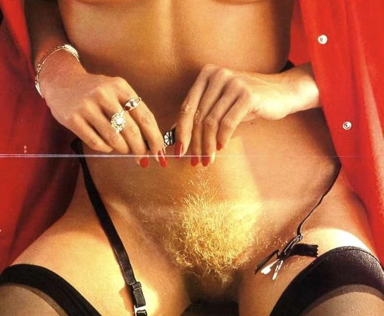 19P Blonde Bush on Hotties - Vol. 18