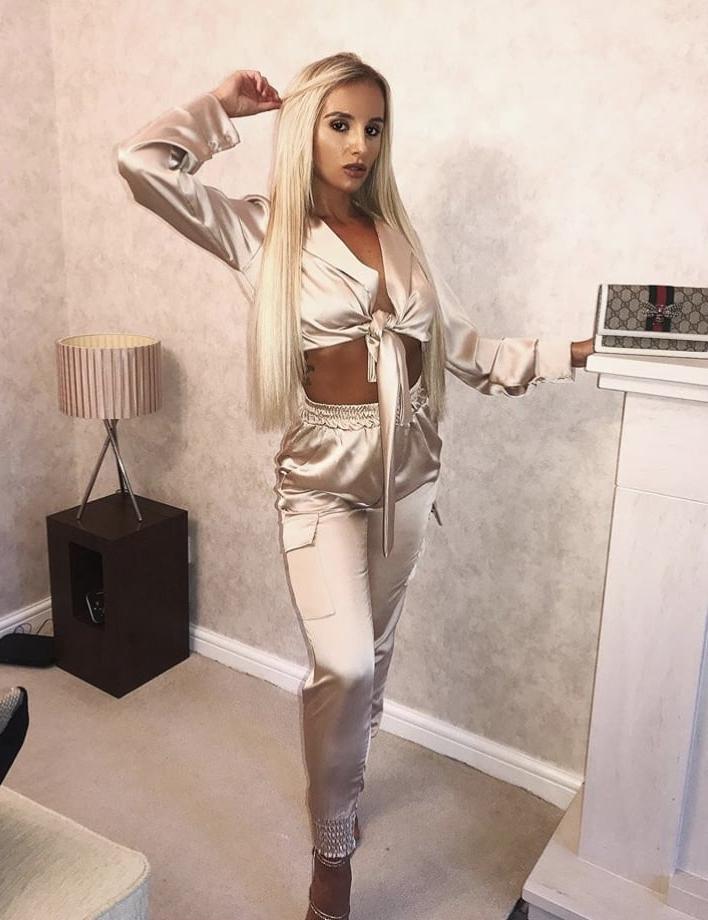 25P Show some appreciation for these babes in satin!!