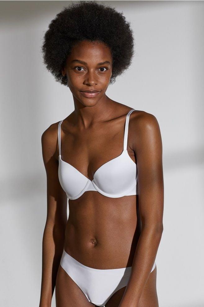 25P EBONY NO NUDE 45