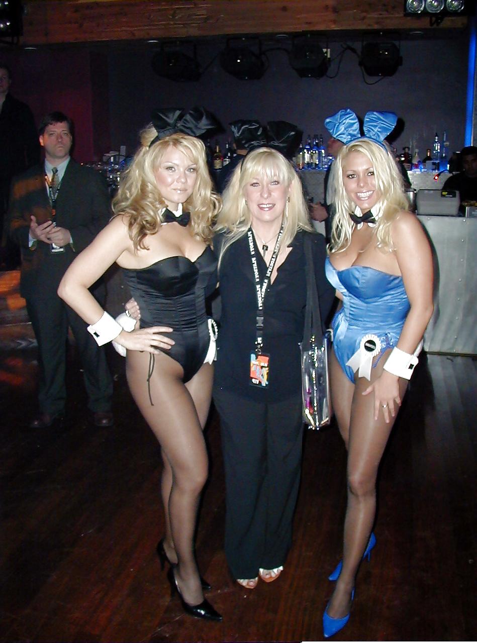 18P Playboy bunny pics