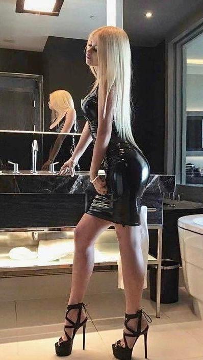 25P Sexy Latex #35
