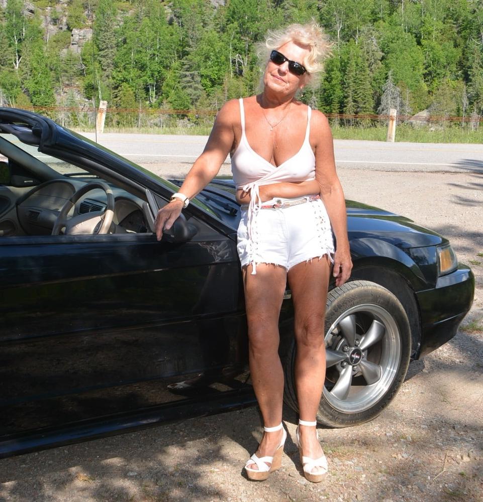 21P Cruising with my Top Down, White pt 1