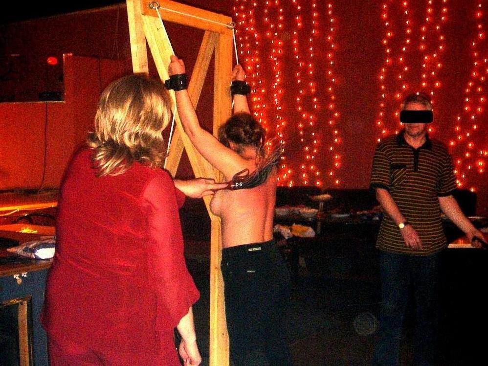6P Back Flogging in Russian Club 1