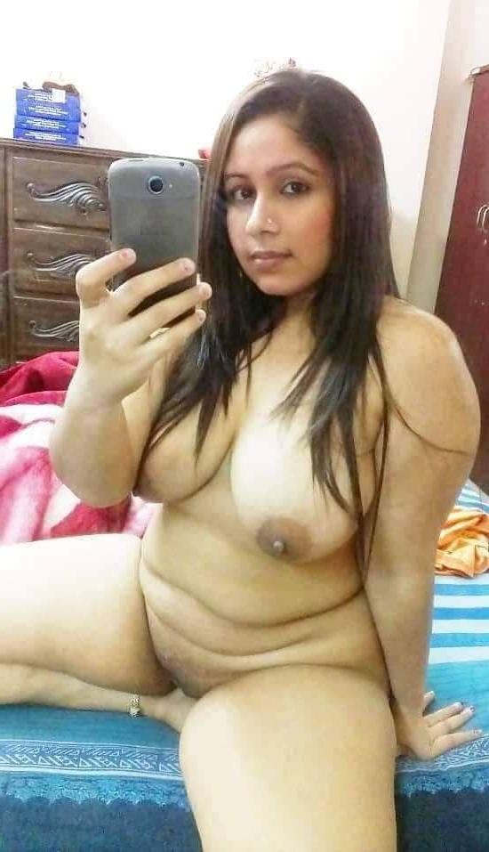 25P My friend's hot wife