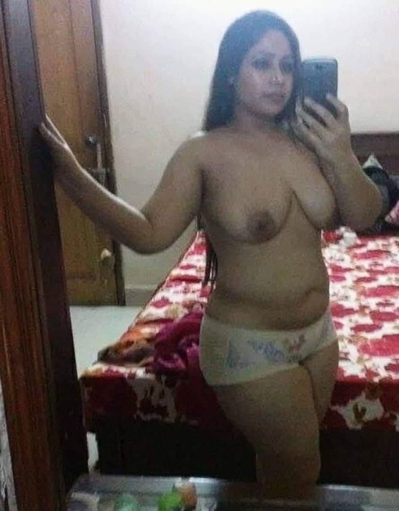 25P My friend's hot wife