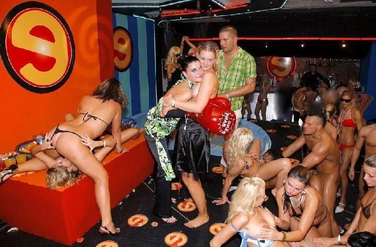 25P Mix sex swingers amateurs 128