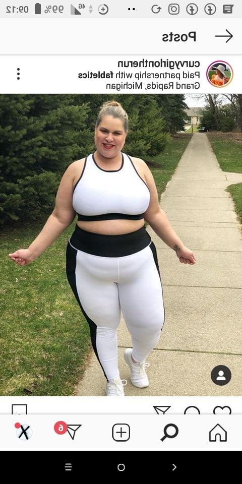 25P Hoodyman SSBBW 336 . Nude piggy special.
