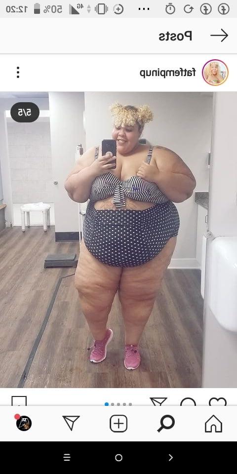 25P Hoodyman SSBBW 336 . Nude piggy special.