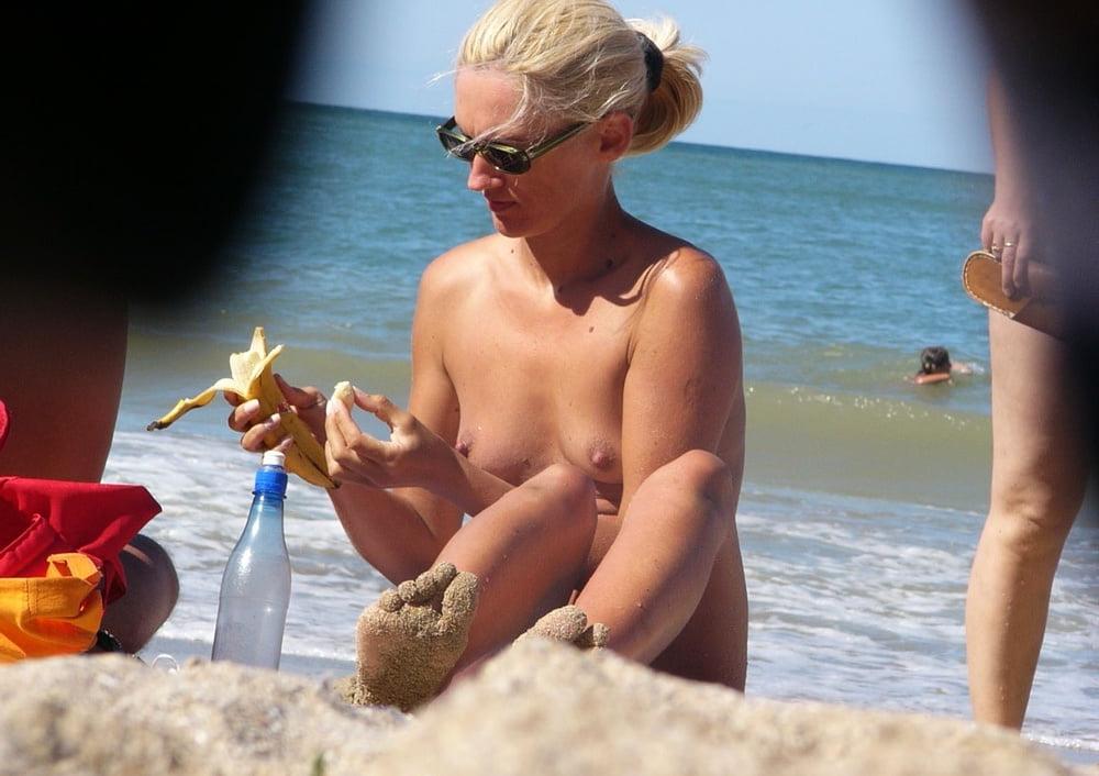 25P Nude Beach Mix 1
