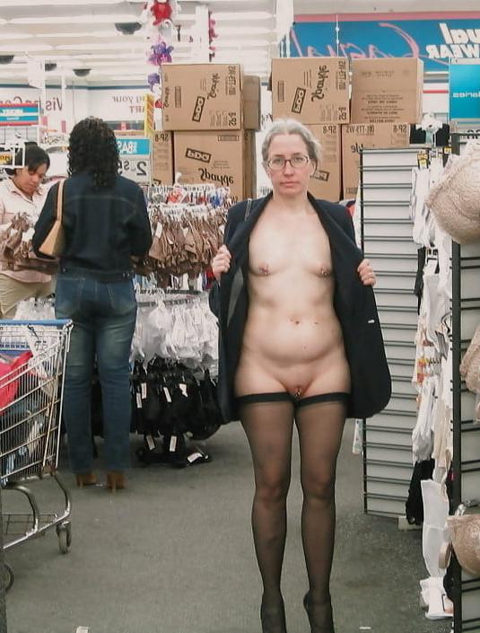 20P exhibition outdoor nudist 79