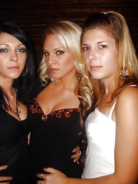 25P Hotties in da hip hop club