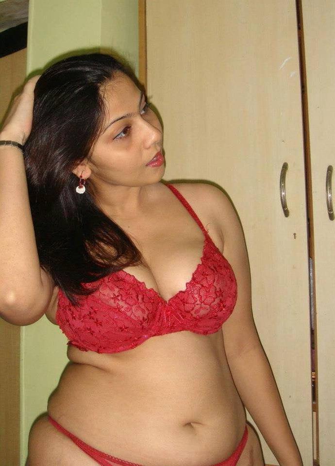 25P Hydrabad aunty show nude #3