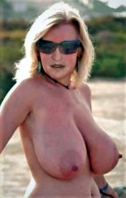 25P Spectacular Saggy Tits   93