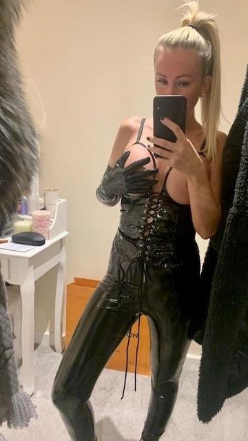 25P Sexy Latex #39