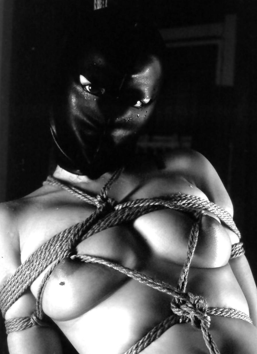 11P Bdsm
