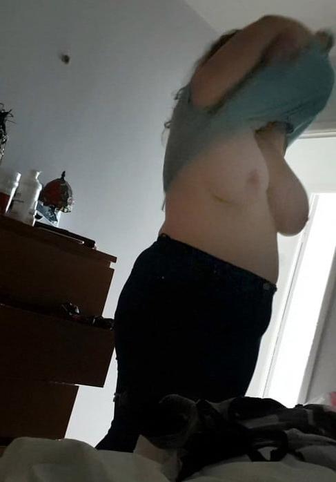 25P Spectacular Saggy Tits   94