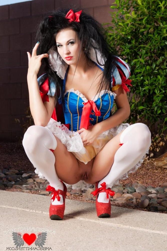 25P Snow White