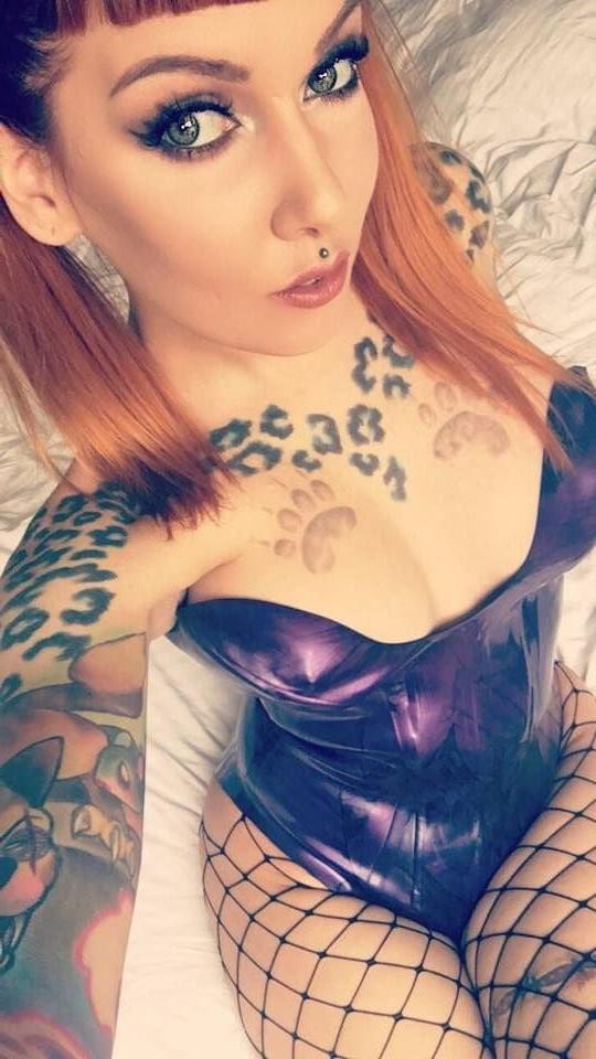 25P Latex amateur and selfie 109