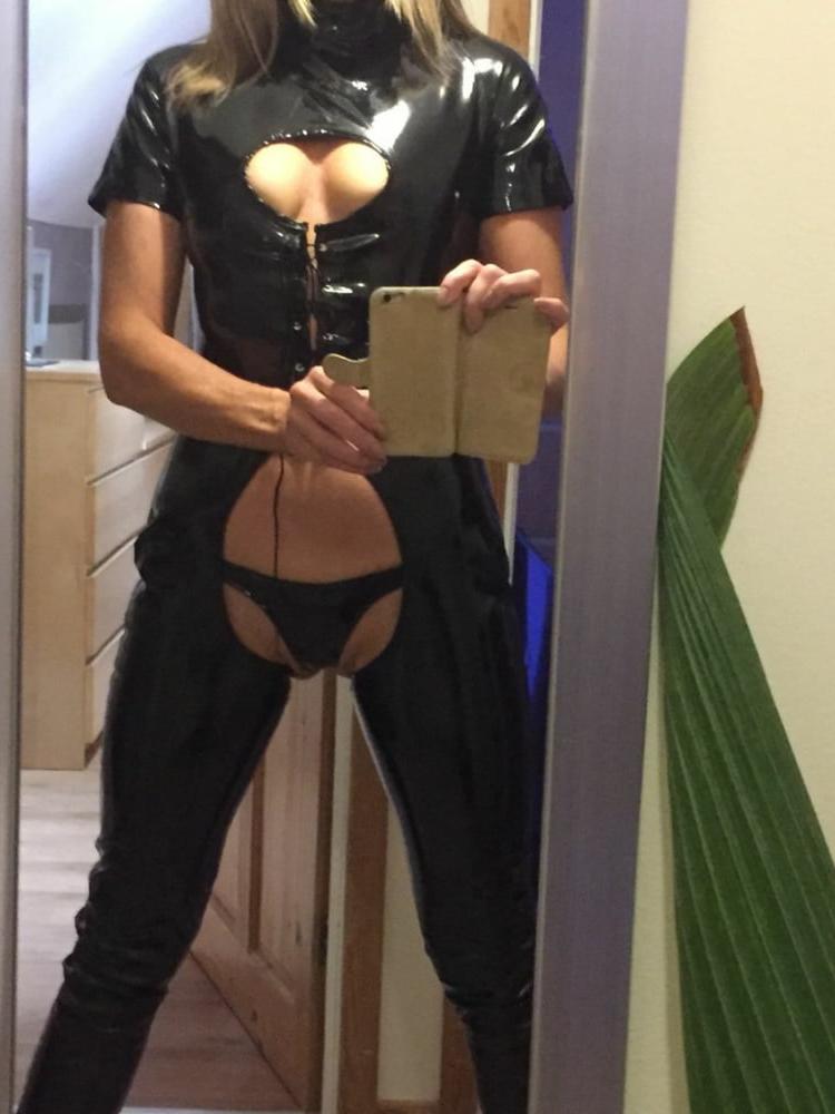 25P Latex amateur and selfie 109