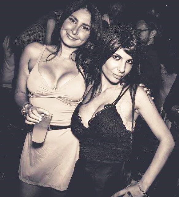 20P Girls partying in club - Paris #95