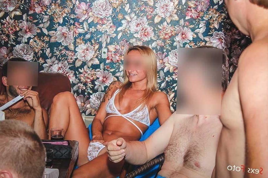 25P Mix sex swingers amateurs 120